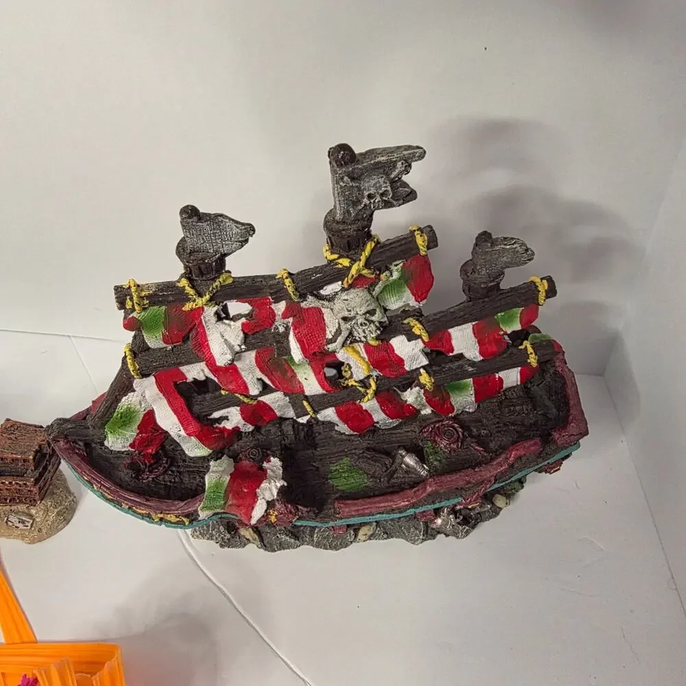 Aquarium Decorations Lot Pirate Ship Wreck Plants Cave Fish Tank Decor